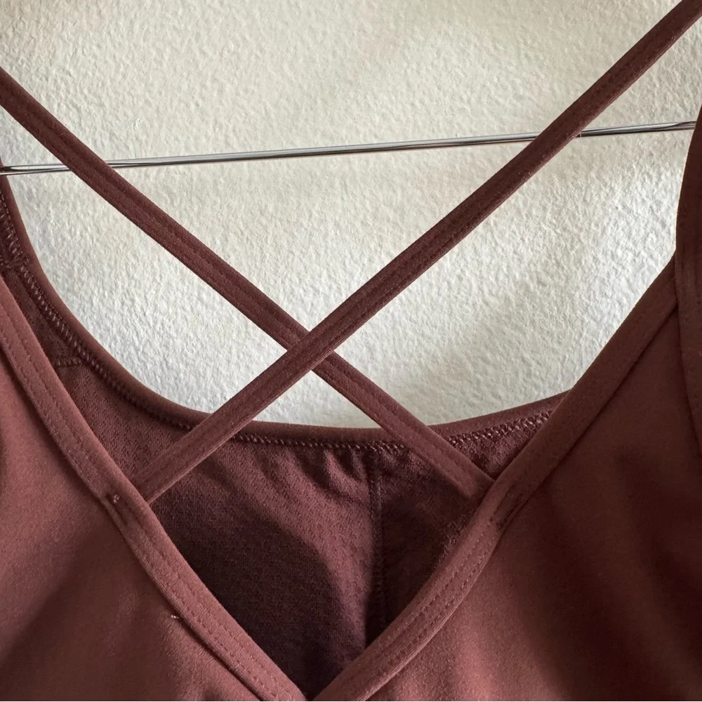New Vuori Burgundy Mindset Sports Bra VW186 size Small - Picture 5 of 6